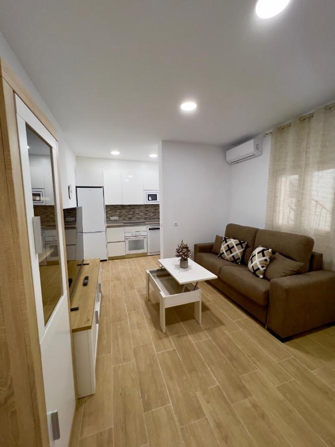 Rockside Residences Suites La Linea La Línea de la Concepción Екстериор снимка